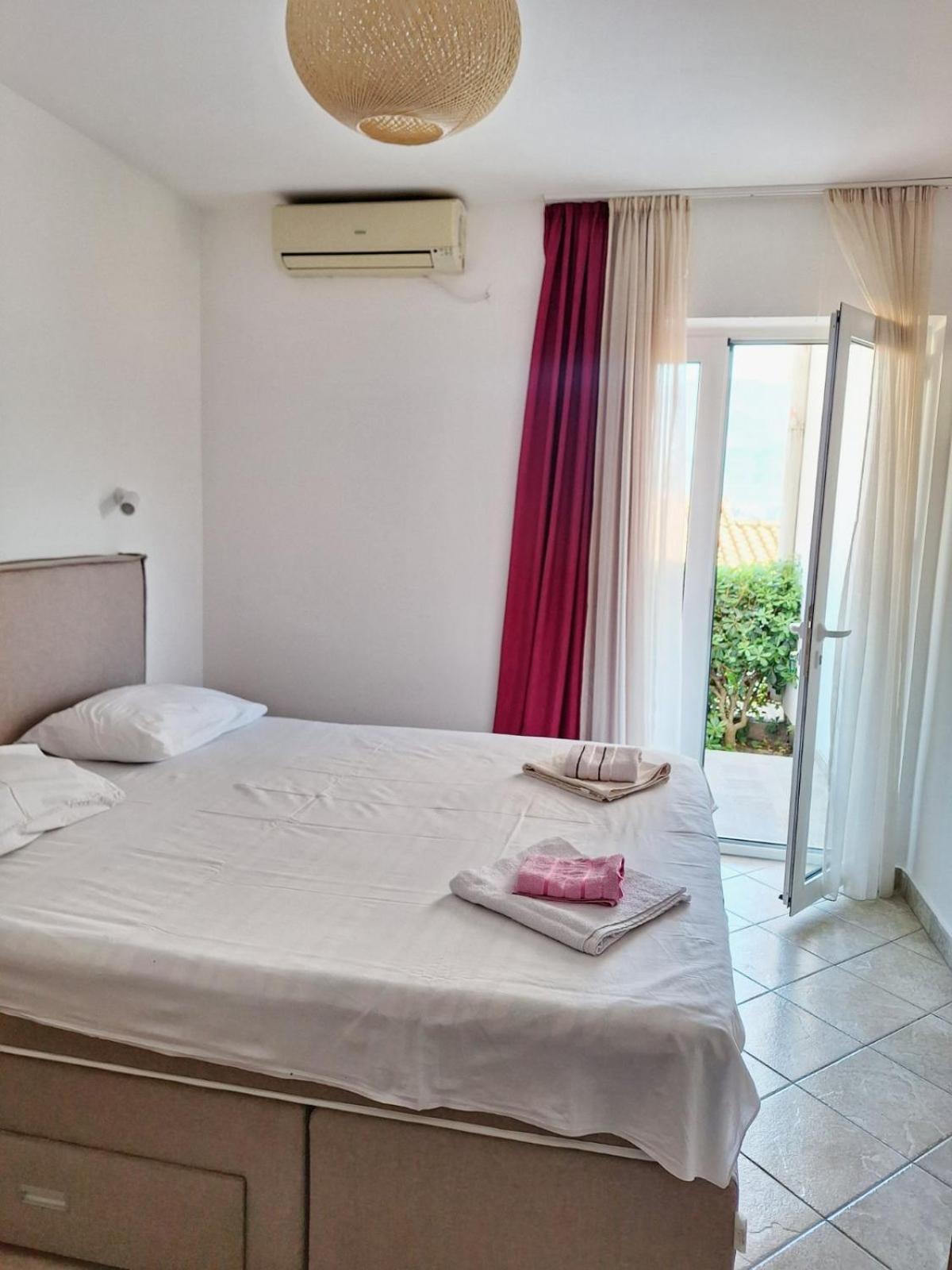 Apartmani Cupic Budva Exterior foto